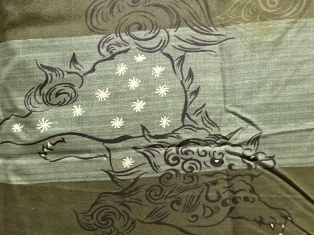 JAPANESE KIMONO / ANTIQUE MENS HAORI / SILK / TSUMUGI / LION (lining)